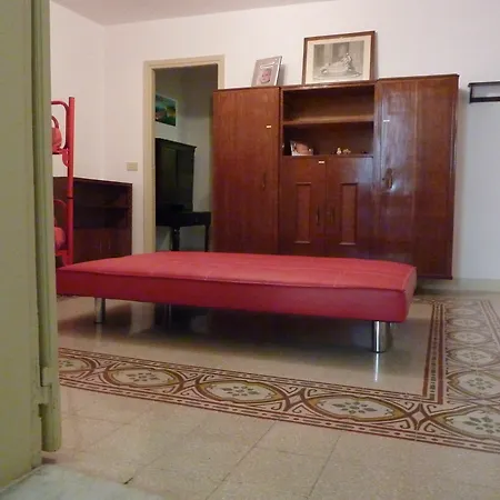 Sicilian Eagles Apartman *